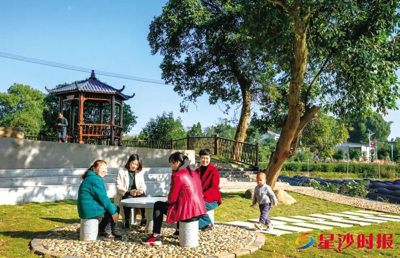 　　从教育公平到健康保障，从就业扶持到养老关怀，一幅覆盖全龄段、全场景的幸福民生画卷在黄兴大地徐徐铺展。黄兴镇供图