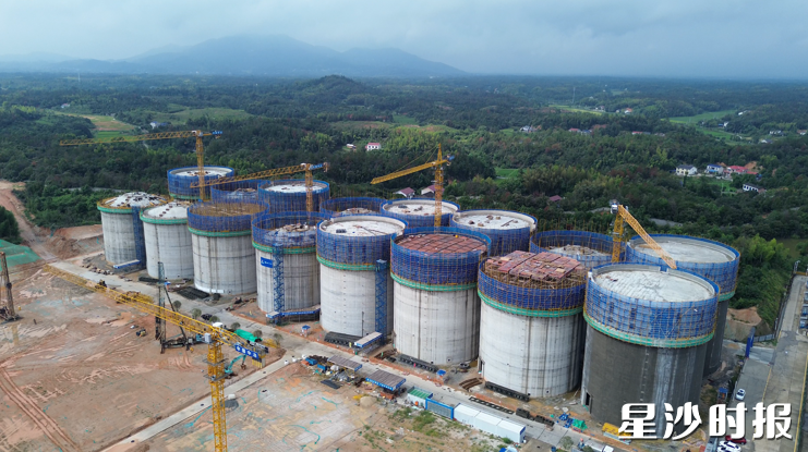 开慧粮食仓储扩建项目。白天歌 摄