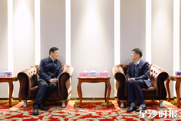 王雄文在山河智能装备股份有限公司走访。