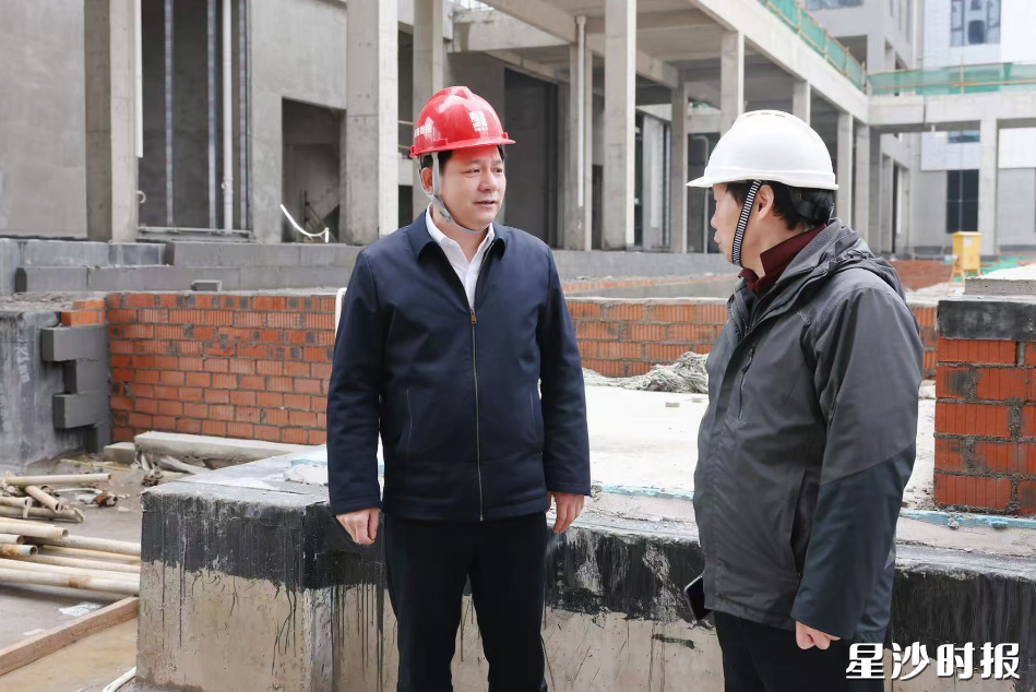 督导现场。董坤 摄