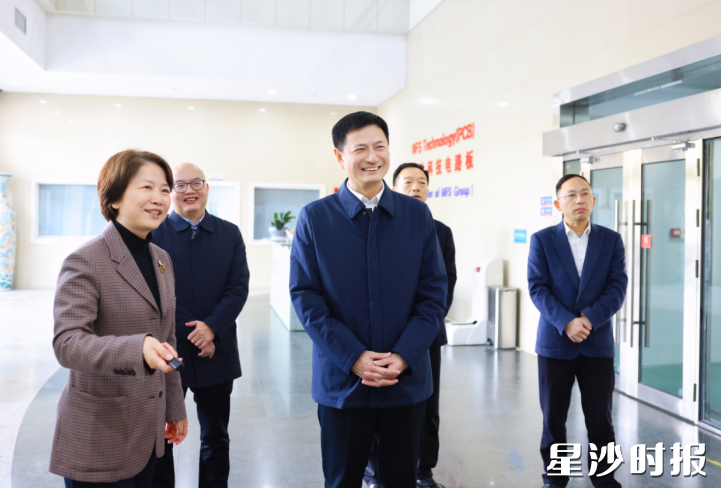 在湖南维胜科技有限公司走访慰问。