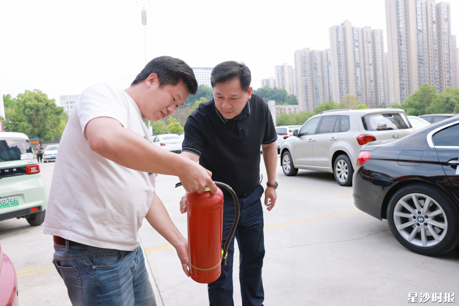 督导现场。董坤 摄 督导现场。董坤 摄