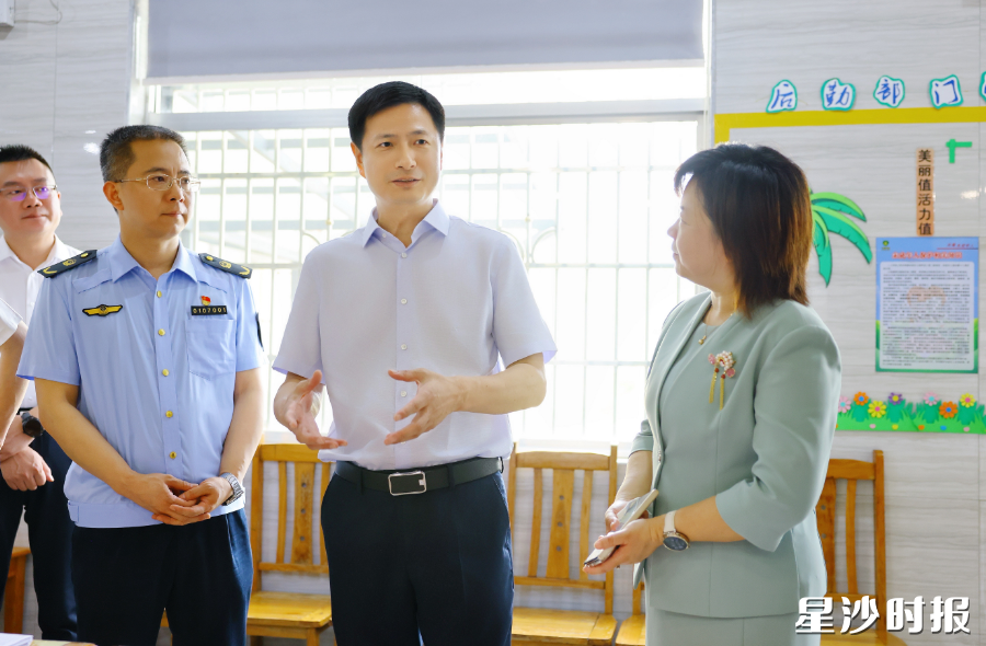 王雄文在长沙县六艺天骄幼儿园督导检查。