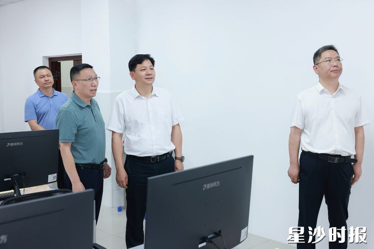 督导现场。董坤 摄
