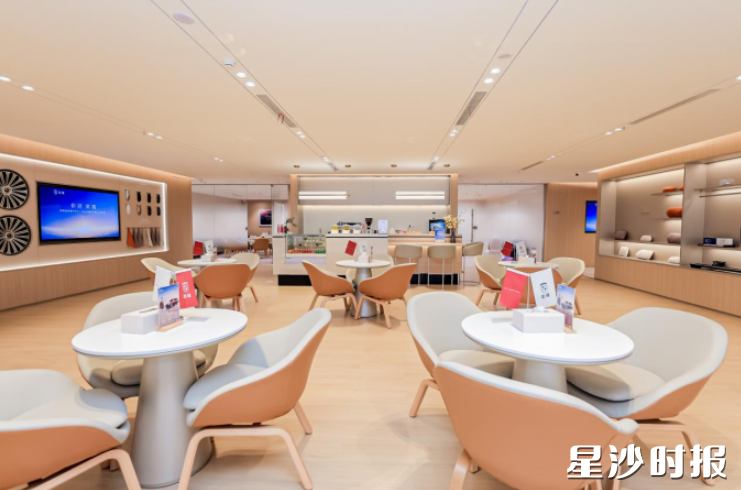 长沙奕境用户中心·中南汽车城店正式启幕。均为湘龙街道供图