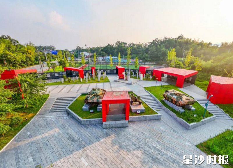 陈树湘广场。 陈树湘广场。