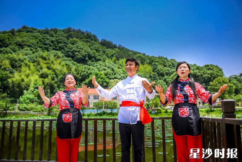 作为非物质文化遗产,长沙山歌在长沙县换发“第二春”。 曾诗怡 摄 作为非物质文化遗产,长沙山歌在长沙县换发“第二春”。 曾诗怡 摄